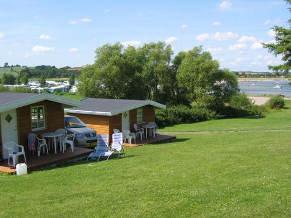 Vikaer Strand Camping & Cottages Diernæs Habitación foto